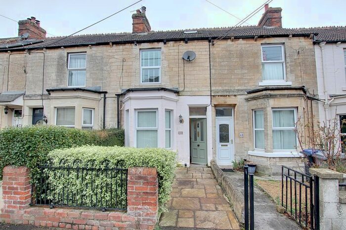 3 Bedroom Terraced House To Rent In Gloucester Road, Trowbridge, BA14