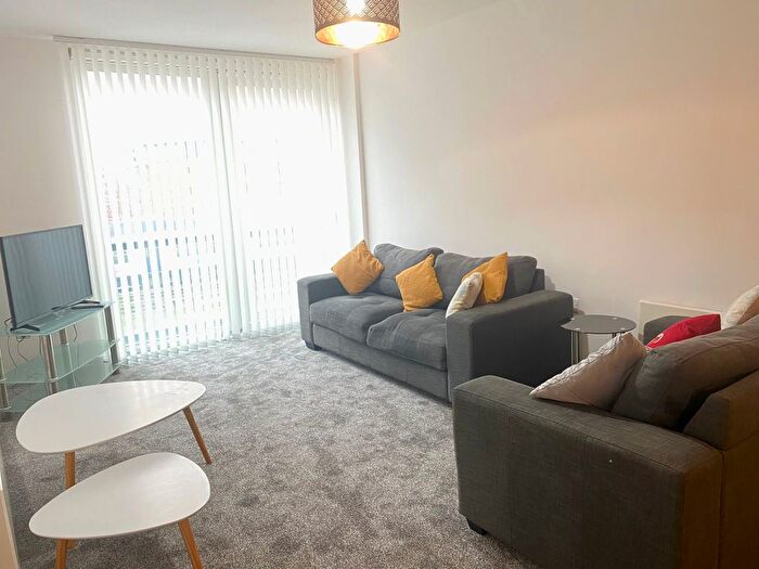 2 Bedroom Flat To Rent In Spectrum Block, Blackfriars Road, Salford, M3