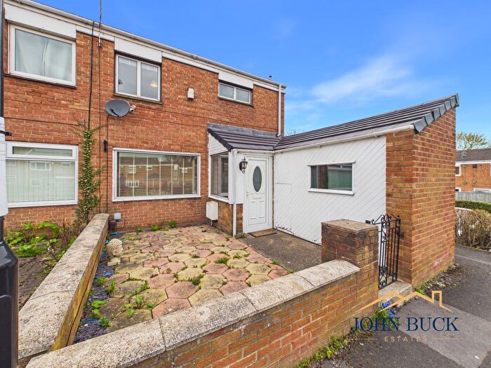 3 Bedroom Terraced House For Sale In Donvale Road, Donwell, Washington, NE37