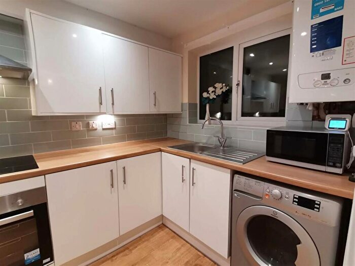 3 Bedroom House To Rent In Liddle Court, Newcastle Upon Tyne, NE4