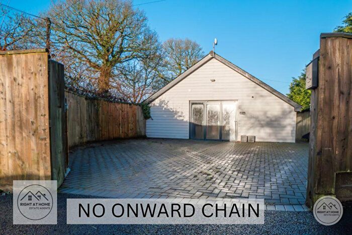 2 Bedroom Bungalow For Sale In Huxham Lodge, Church Hill, Pinhoe, Exeter, EX4