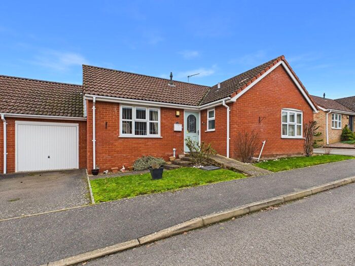 2 Bedroom Detached Bungalow For Sale In Tinkers Way, Downham Market, PE38