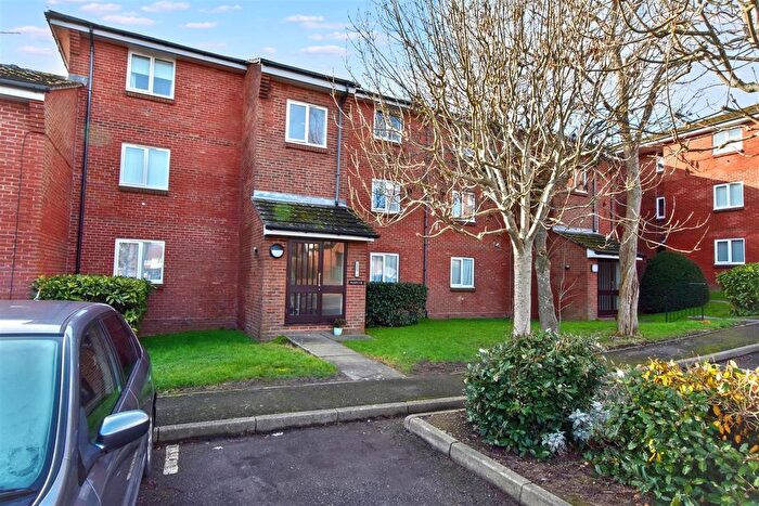 1 Bedroom Flat For Sale In Churchdale Road, Eastbourne, BN22