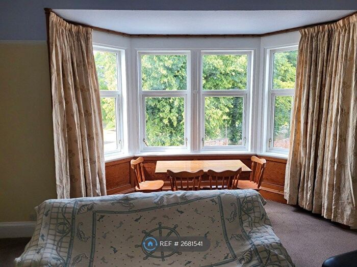 2 Bedroom Flat To Rent In Park Lane, Dumfries, DG1