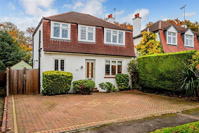 3 Bedroom Detached House For Sale In Stag Leys, Ashtead, KT21