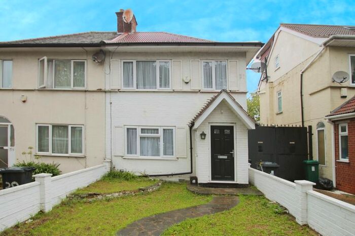 3 Bedroom Semi-Detached House To Rent In Hughenden Gardens, Northolt, UB5