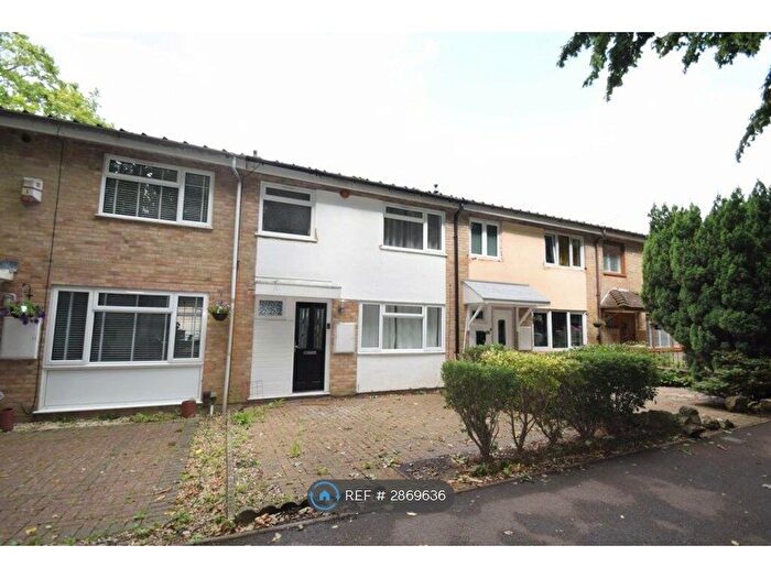 3 Bedroom Terraced House To Rent In Whimbrel Walk, Chatham, ME5