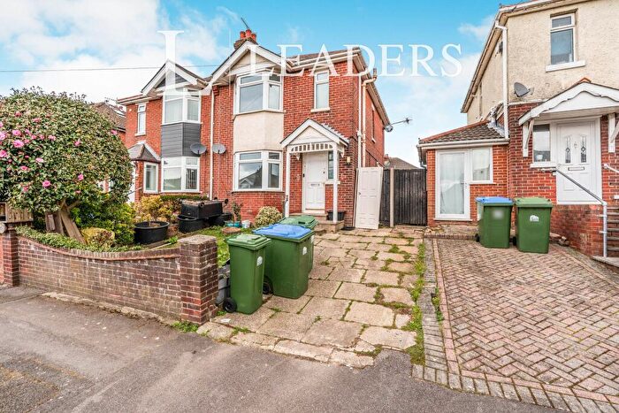 3 Bedroom Semi-Detached House To Rent In Mill Road, Southampton, SO15