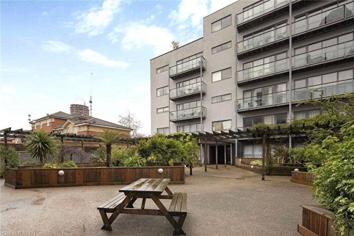 Property For Sale In Varcoe Road, Rotherhithe, SE16