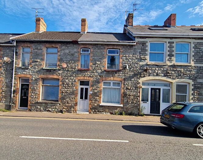 3 Bedroom Terraced House To Rent In Cowbridge Road, Bridgend, CF31