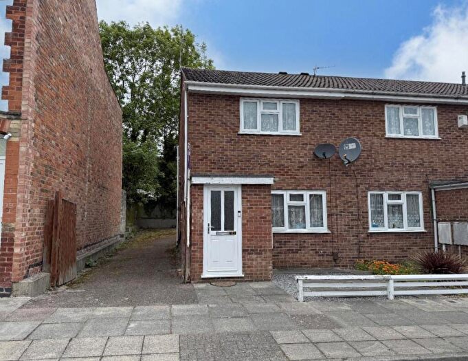 2 Bedroom Town House For Sale In Handley Street, Aylestone, LE2