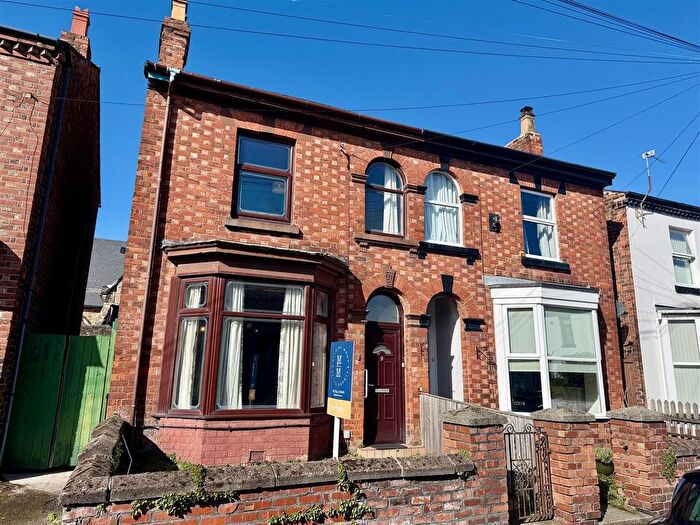 3 Bedroom Semi-Detached House For Sale In York Road, Crosby, Liverpool, L23