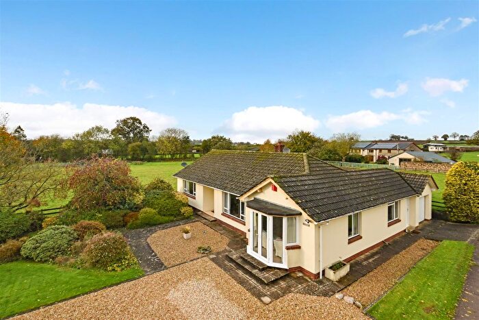 3 Bedroom Detached Bungalow For Sale In Kerswell, Cullompton, EX15