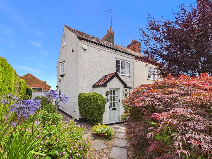 2 Bedroom Cottage For Sale In Kirks Buildings, Carlton, Nottingham, NG4