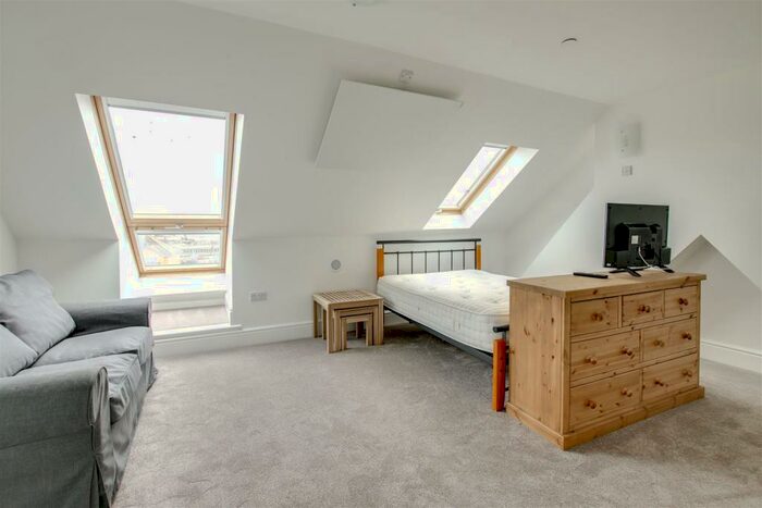 Studio To Rent In Fort Road, Newhaven, BN9