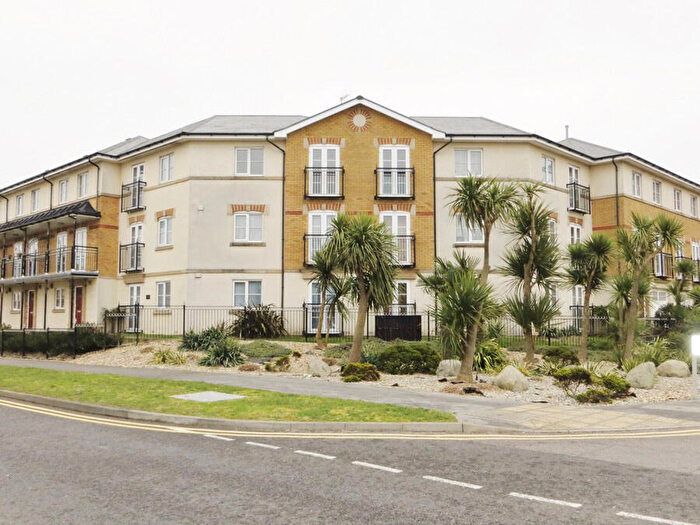 2 Bedroom Flat To Rent In Eugene Way - North Harbour, BN23