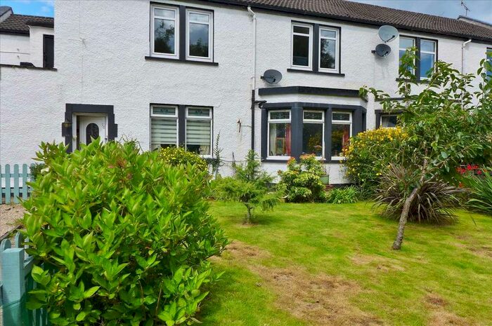 3 Bedroom Flat For Sale In Murray Place, Lamlash, Isle Of Arran, KA27