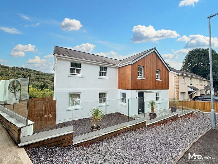 5 Bedroom Detached House For Sale In Abermellte Court, Pont Nedd Fechan, Neath, SA11