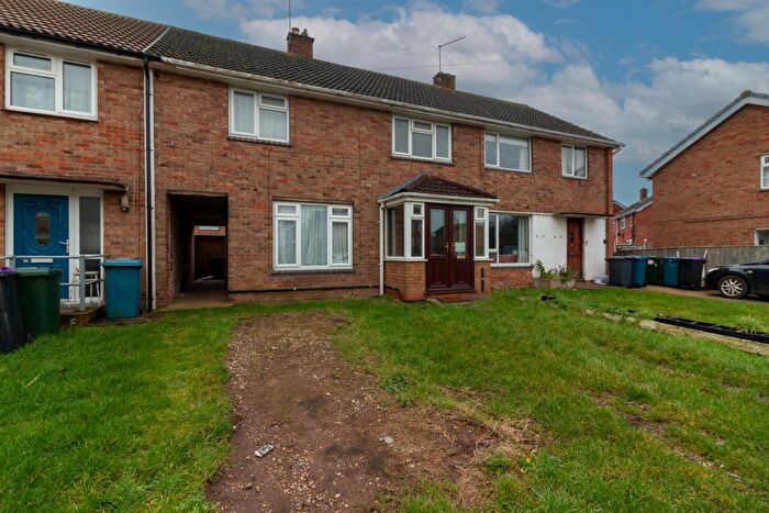 4 Bedroom Terraced House For Sale In Whitelands, Cotgrave, Nottingham, NG12