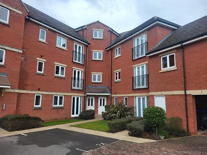 2 Bedroom Flat To Rent In Marshall Crescent, Stourbridge, DY8