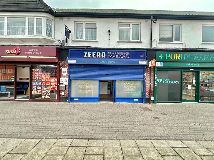 3 Bedroom Property For Sale In Ryefield Avenue, Uxbridge, UB10