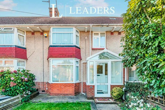 3 Bedroom Terraced House To Rent In Goldsmith Road, BN14