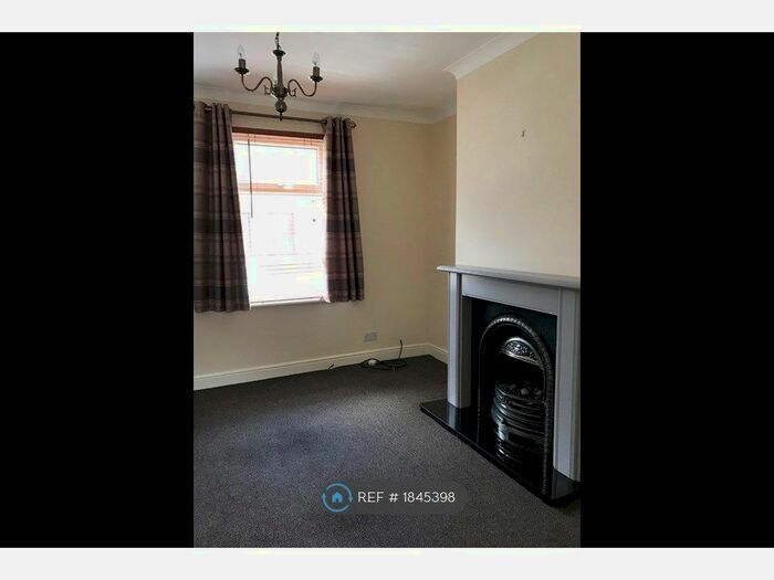 2 Bedroom Terraced House To Rent In Blenheim Avenue, Barnsley, S70