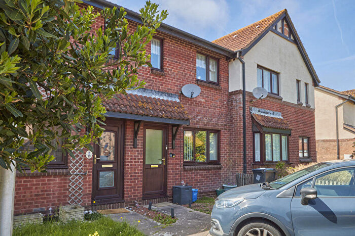 2 Bedroom Terraced House For Sale In Counties Crescent, Exeter, EX6