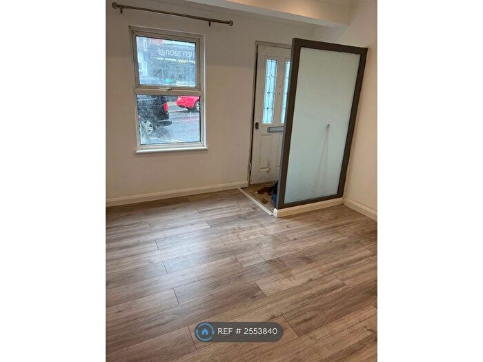 1 Bedroom Studio To Rent In Coombe Road, Brighton And Hove, BN2