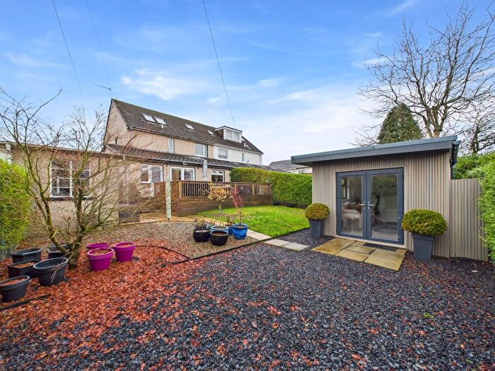 4 Bedroom Semi Detached House For Sale In Threshold Park, The Village, East Kilbride, G74