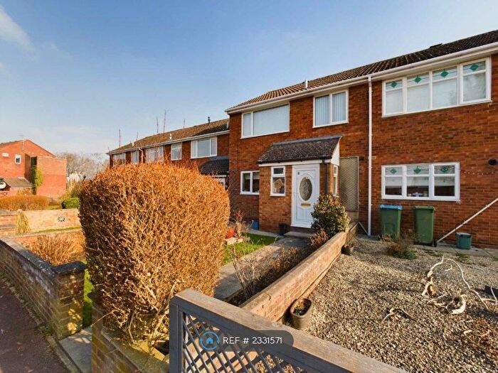 3 Bedroom Terraced House To Rent In Brent Path, Aylesbury, HP21