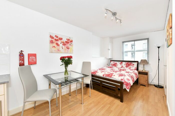 Studio To Rent In Cromwell Road, London, SW7