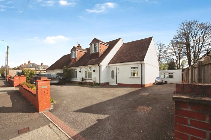 5 Bedroom Semi-Detached Bungalow For Sale In Heath Park Avenue, Heath, Cardiff, CF14