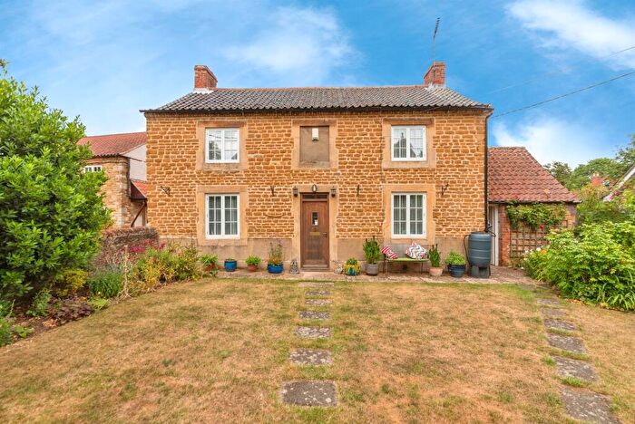 3 Bedroom Character Property For Sale In Church Street, Barrowby, Grantham, NG32