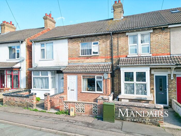 3 Bedroom Terraced House For Sale In Belsize Avenue, Woodston, Peterborough, PE2