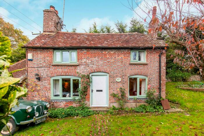 3 Bedroom Detached House To Rent In Afriston, BN26