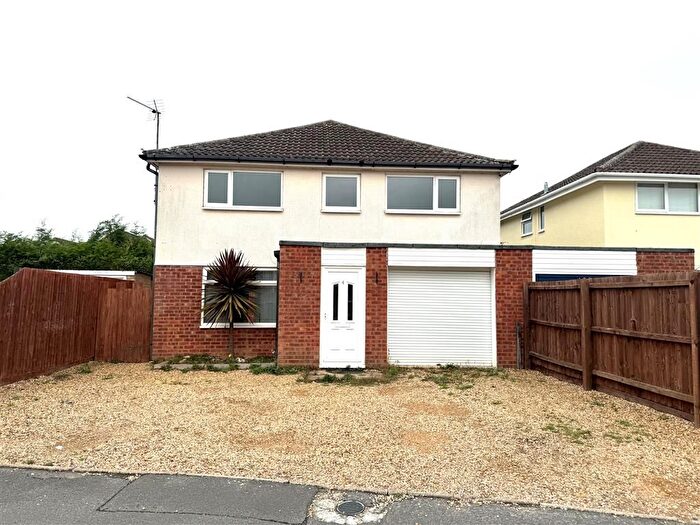 4 Bedroom Detached House To Rent In Abington Grove, Elm, Wisbech, PE14