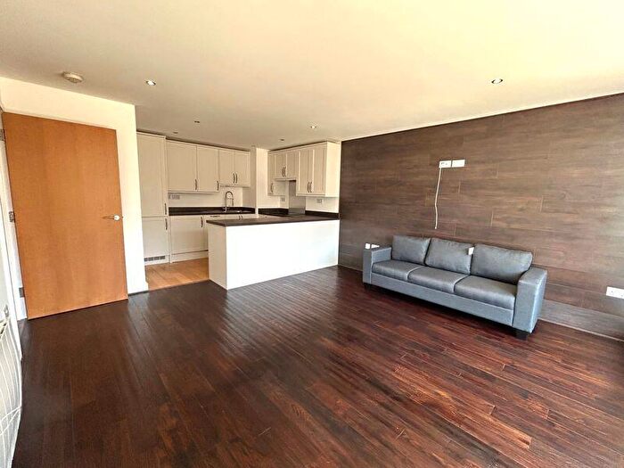 2 Bedroom Apartment For Sale In Drift Court, Basin Approach, London, E16