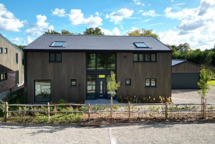 5 Bedroom Detached House For Sale In Farriers Close, Lonesome Lane, Reigate, RH2