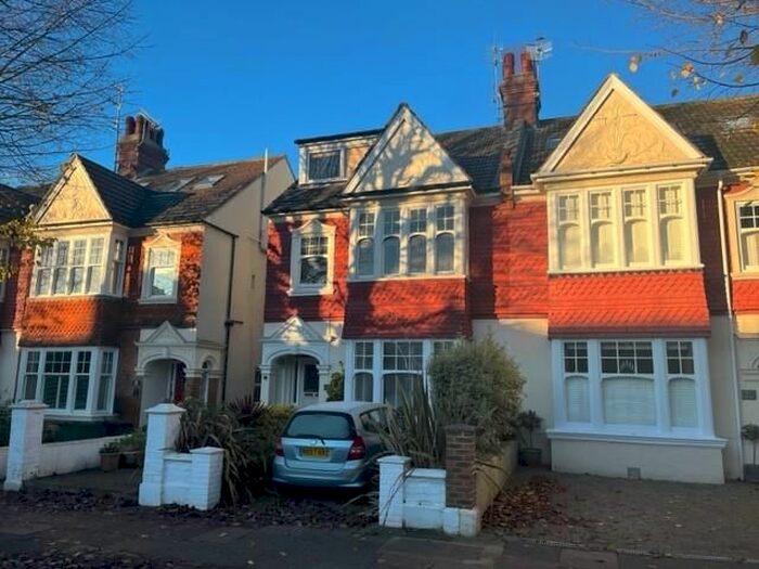 1 Bedroom Property To Rent In Rutland Gardens, Hove, BN3