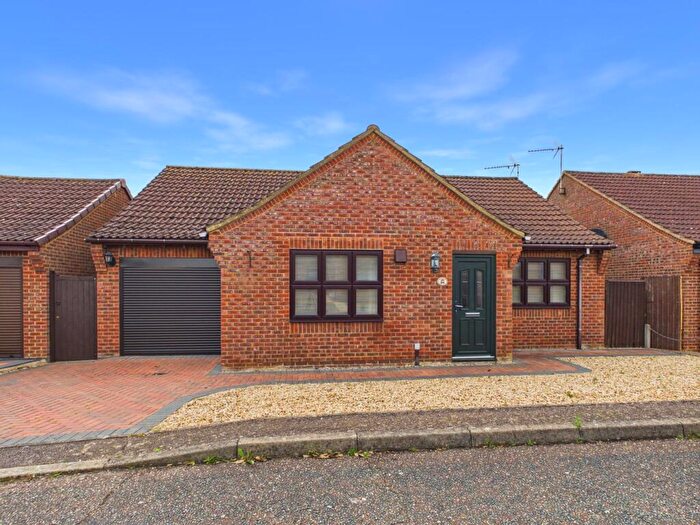 2 Bedroom Detached Bungalow For Sale In Alexandra Way, Downham Market, PE38