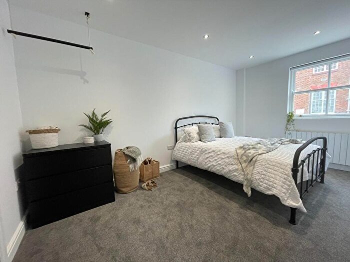 2 Bedroom Flat To Rent In Peel Street, Sheffield, S10