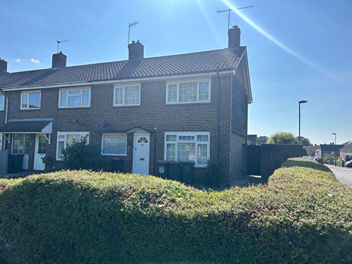 3 Bedroom House To Rent In West Green, RH11