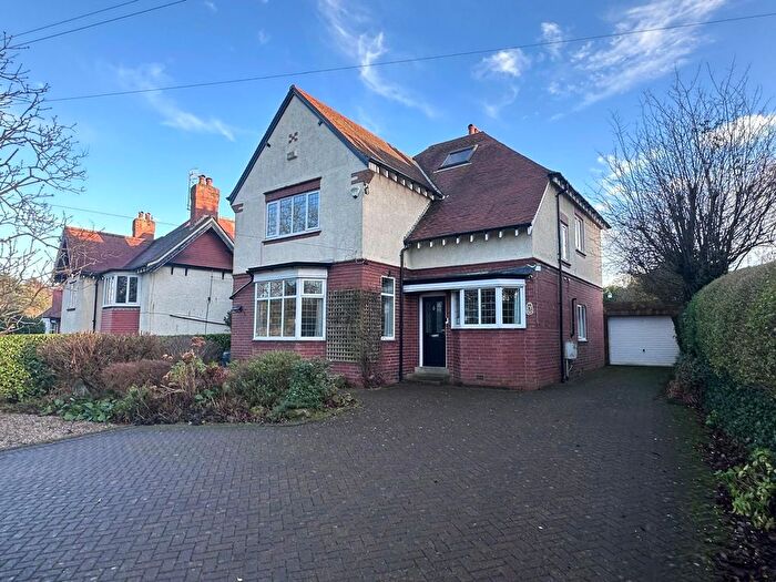 3 Bedroom Detached House For Sale In Stepney Drive, Scarborough, YO12