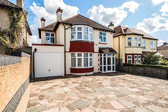 4 Bedroom Detached House For Sale In Guibal Road, Lee, SE12