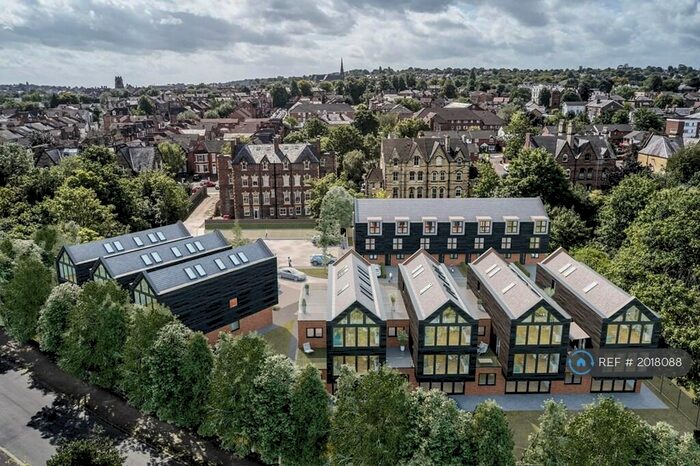 2 Bedroom Flat To Rent In Parkside East, Birkenhead, CH43