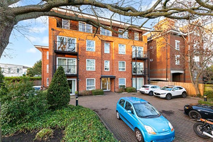 2 Bedroom Flat For Sale In West Hill, Putney, London, SW15