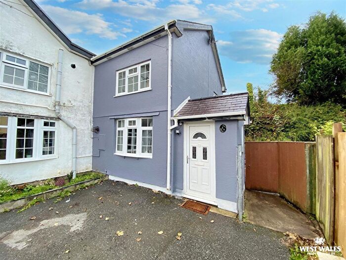 3 Bedroom Semi-Detached House For Sale In Station Road, Kilgetty, SA68