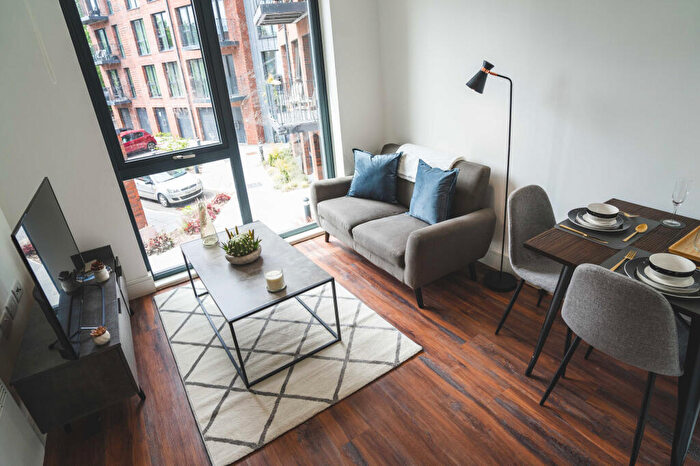 1 Bedroom Apartment To Rent In Great Central, Sheffield, South Yorkshire, S3