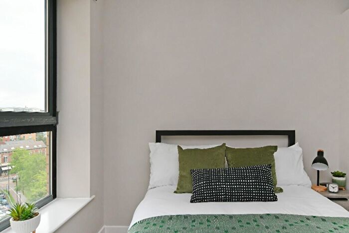 Studio To Rent In West One, Fitzwilliam Street, Sheffield, S1